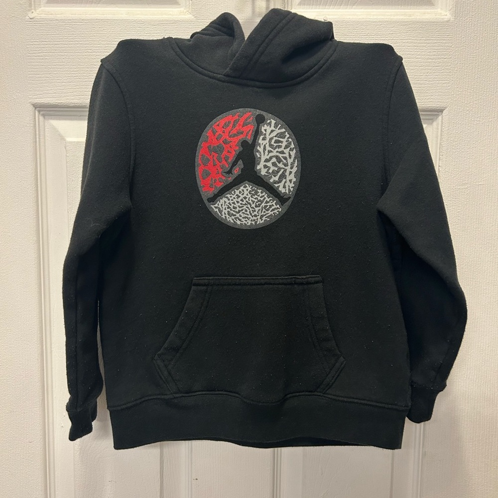 Boys size 7 hoodie‎
